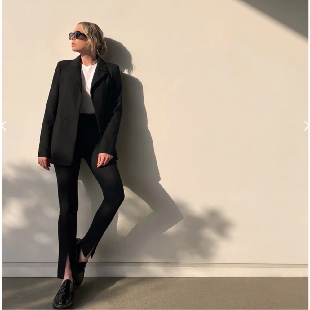 NWT FAVORITE DAUGHTER The Suits You Legging in Black Notched Ankle Crop size 10